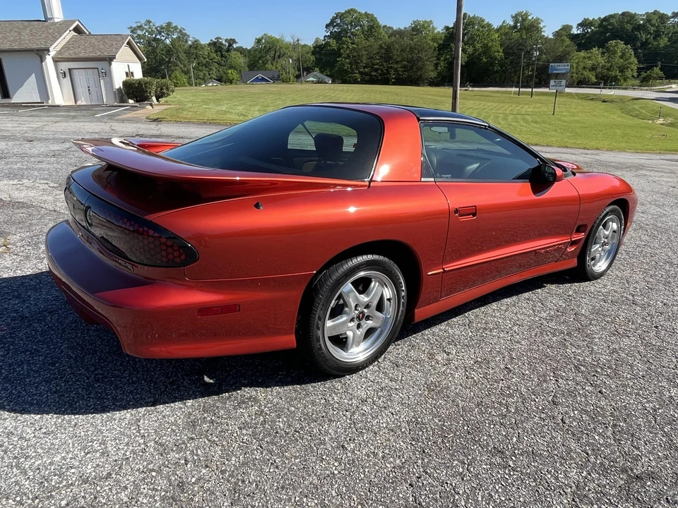 2001 Pontiac Firebird Trans Am 4th Gen - Image 10 of 31