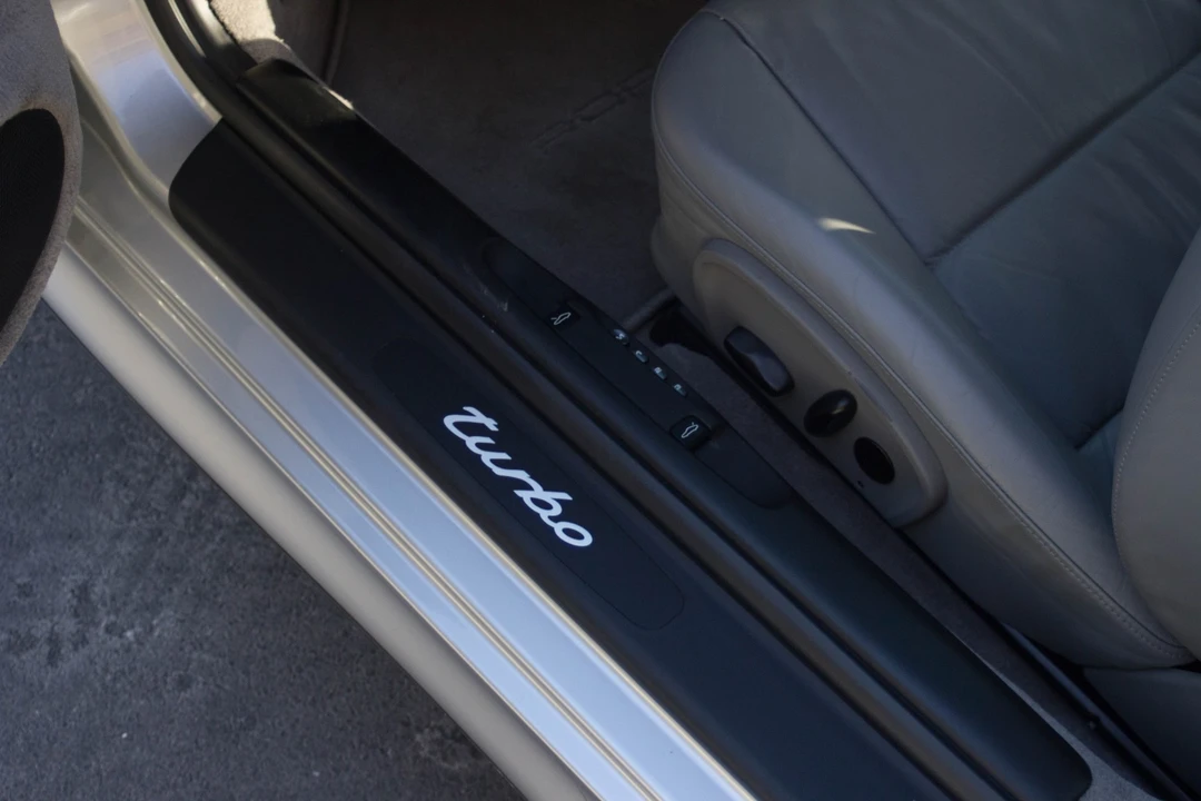 2001 Porsche 996 Turbo - Image 23 of 31