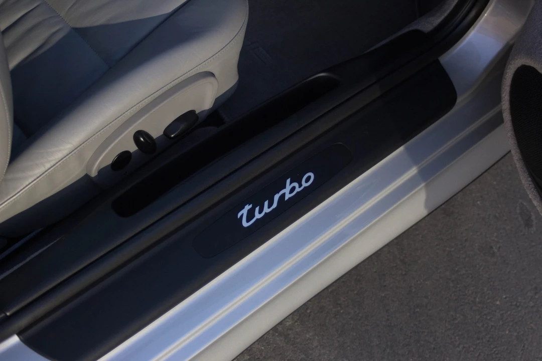 2001 Porsche 996 Turbo - Image 24 of 31