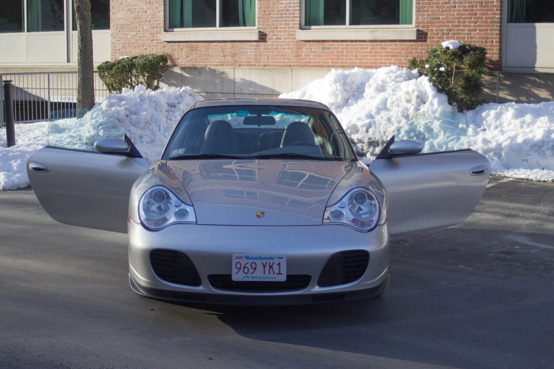 2001 Porsche 996 Turbo - Image 22 of 31