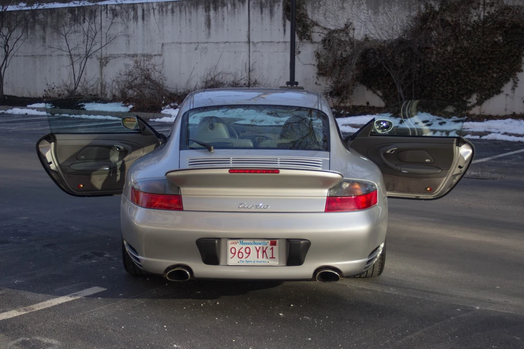 2001 Porsche 996 Turbo - Image 21 of 31