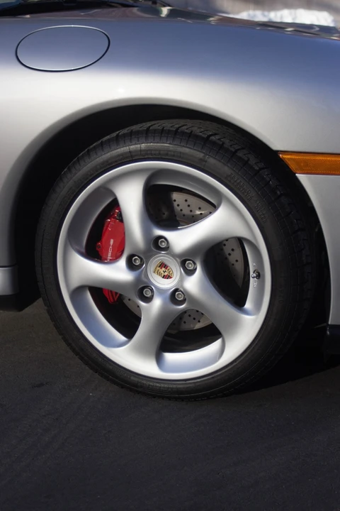 2001 Porsche 996 Turbo - Image 16 of 31