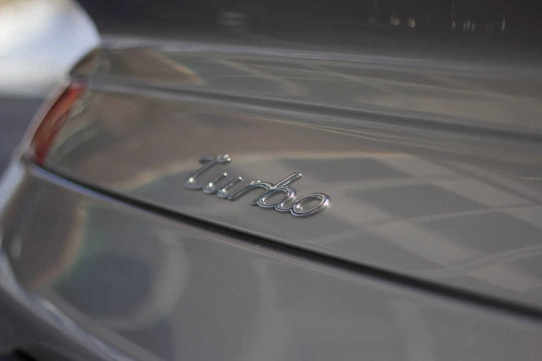 2001 Porsche 996 Turbo - Image 12 of 31