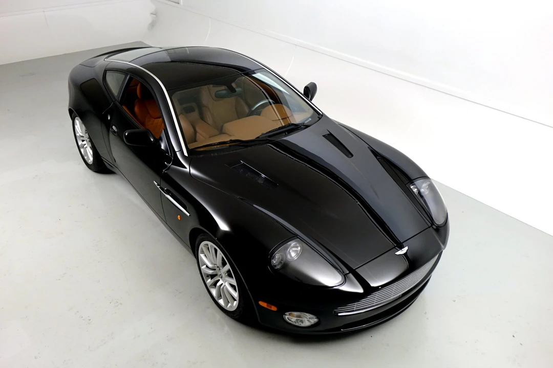 2002 Aston Martin Vanquish 1st Gen - Image 5 of 31