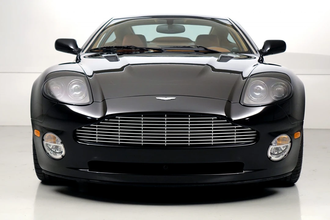 2002 Aston Martin Vanquish 1st Gen - Image 4 of 31