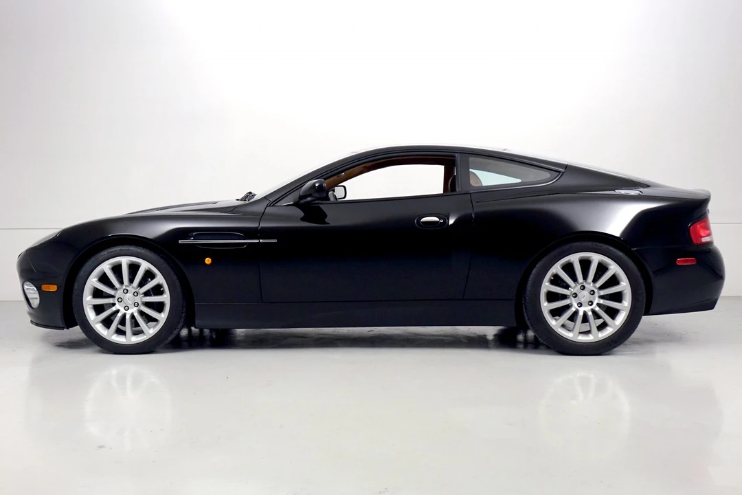 2002 Aston Martin Vanquish 1st Gen - Image 2 of 31
