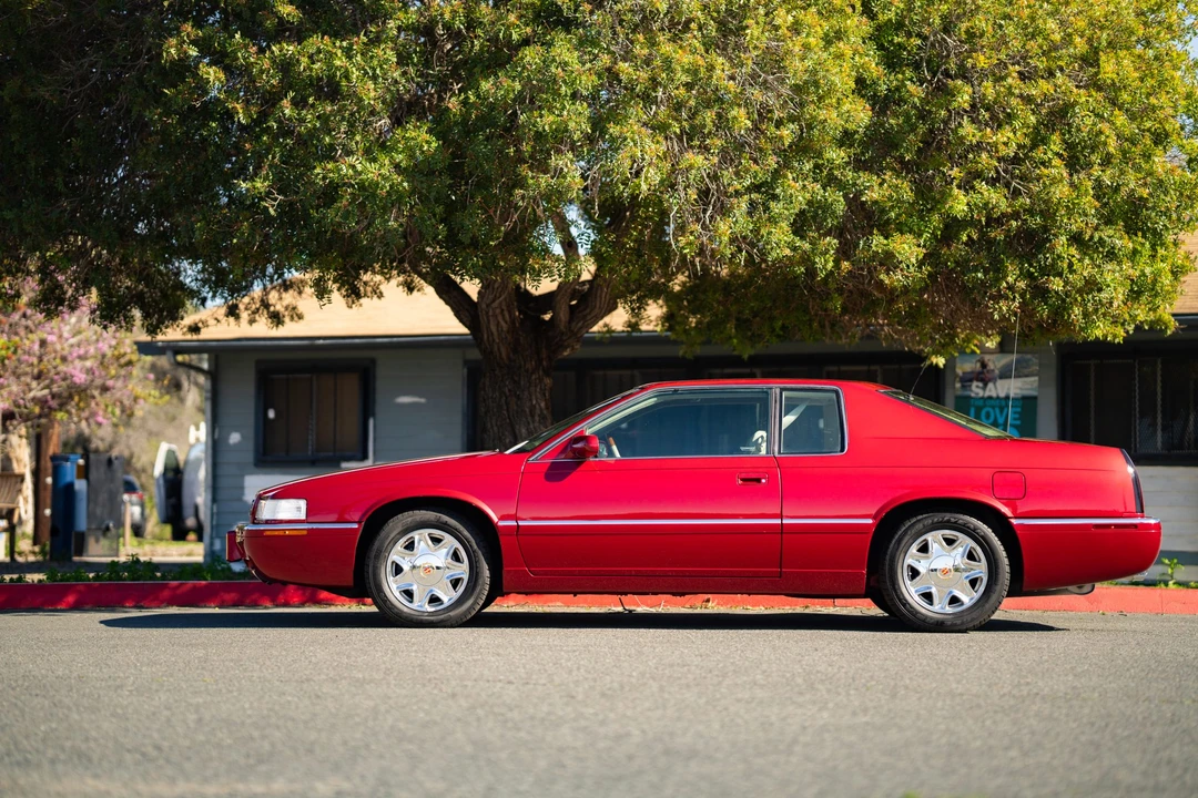 2002 Cadillac Eldorado 12th Gen - Image 11 of 31