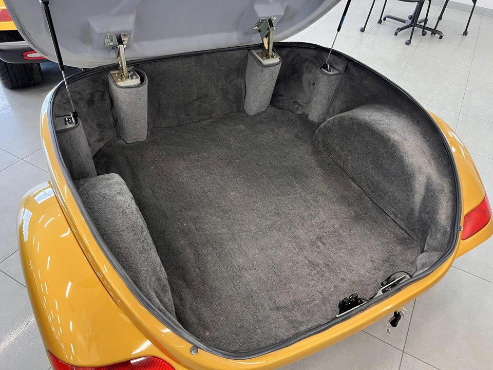 2002 Plymouth Prowler - Image 21 of 31