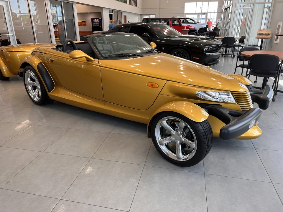 2002 Plymouth Prowler - Image 7 of 31