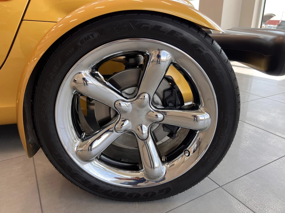 2002 Plymouth Prowler - Image 28 of 31