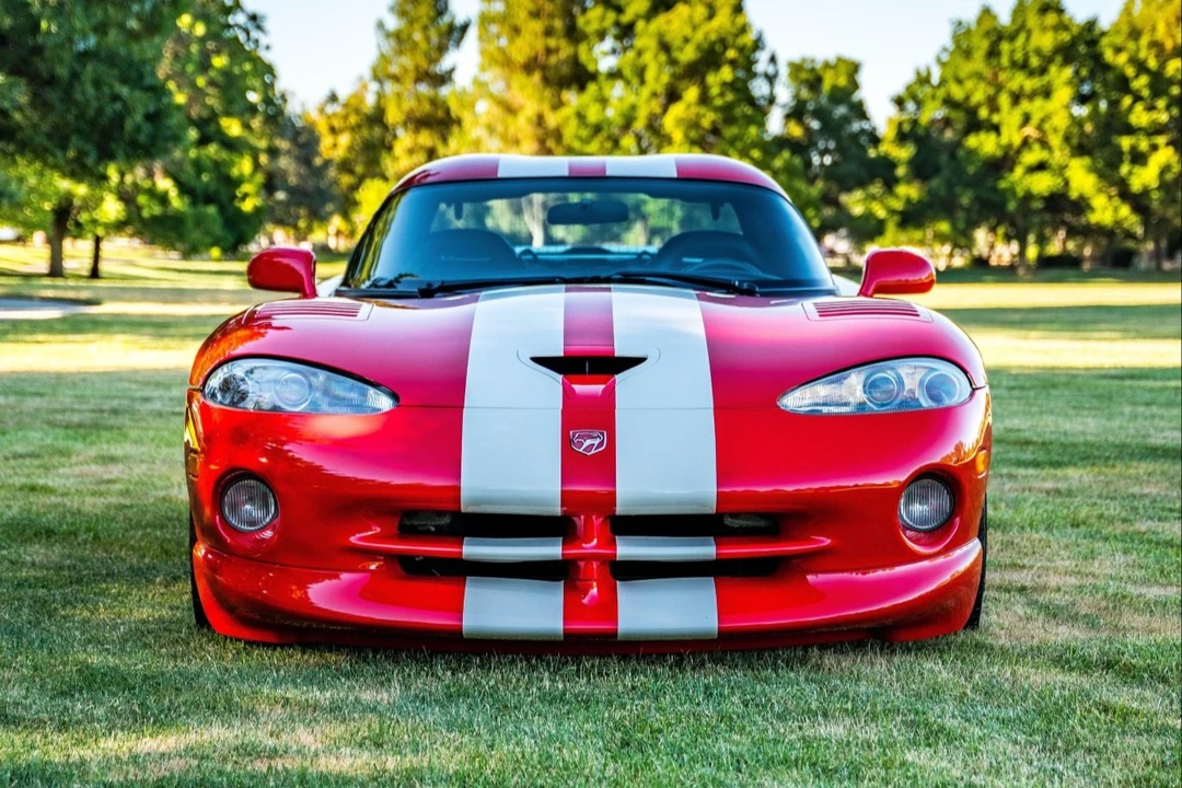2002 Dodge Viper GTS 2nd Gen - Image 3 of 31
