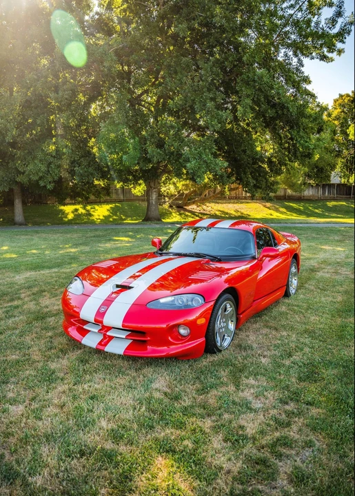 2002 Dodge Viper GTS 2nd Gen - Image 9 of 31