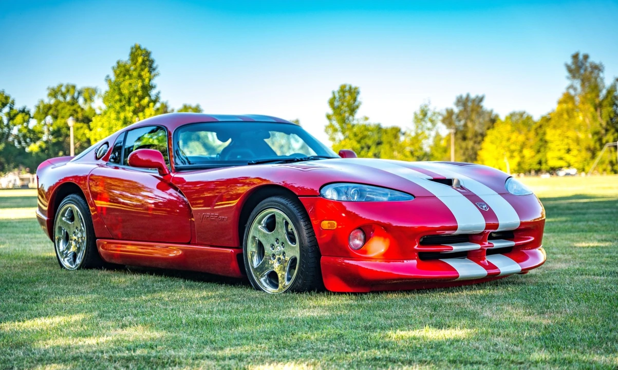 2002 Dodge Viper GTS 2nd Gen - Image 27 of 31