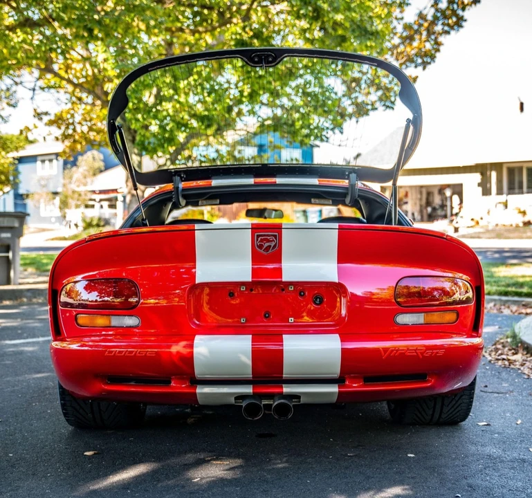 2002 Dodge Viper GTS 2nd Gen - Image 30 of 31