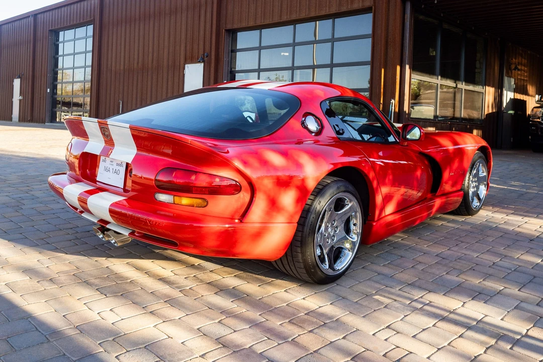 2002 Dodge Viper GTS 2nd Gen - Image 6 of 31