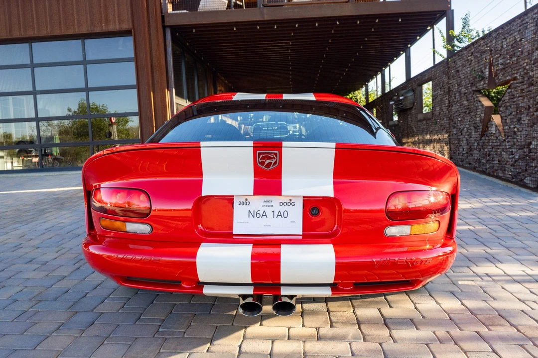 2002 Dodge Viper GTS 2nd Gen - Image 7 of 31