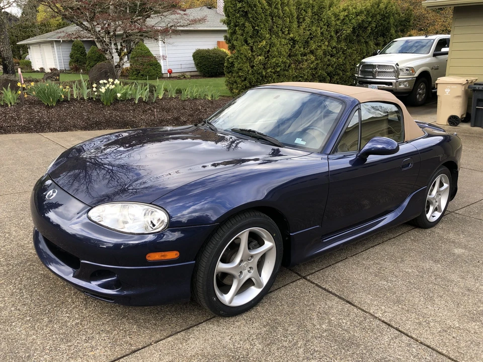 2002 Mazda NB MX-5 Miata - Image 8 of 31