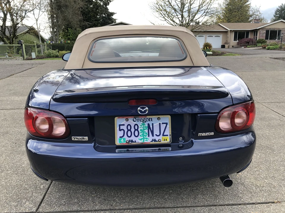 2002 Mazda NB MX-5 Miata - Image 5 of 31