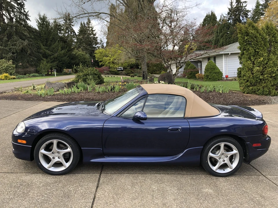 2002 Mazda NB MX-5 Miata - Image 7 of 31