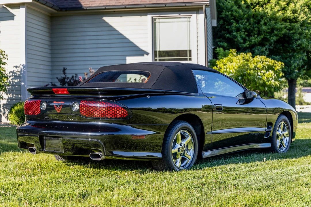 2002 Pontiac Firebird Trans Am 4th Gen - Image 12 of 31