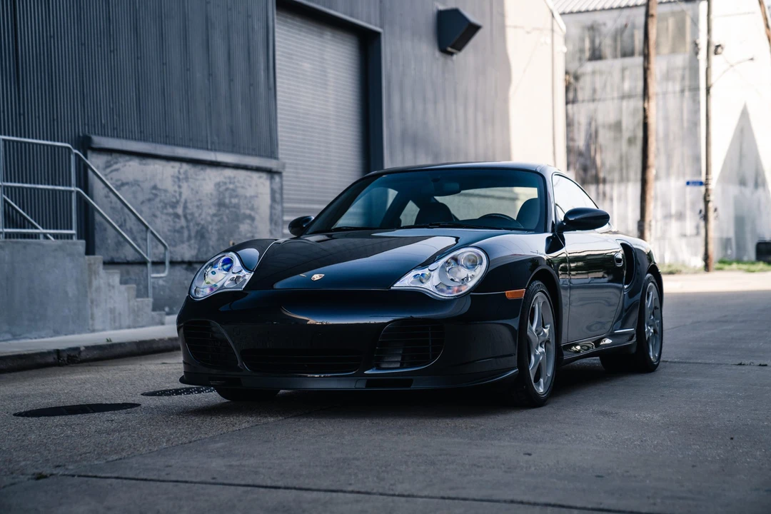 2002 Porsche 996 Turbo - Image 2 of 31