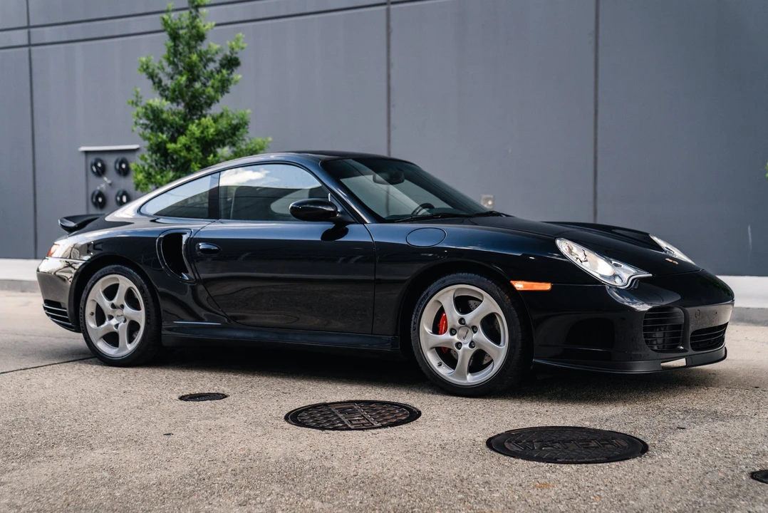 2002 Porsche 996 Turbo - Image 24 of 31
