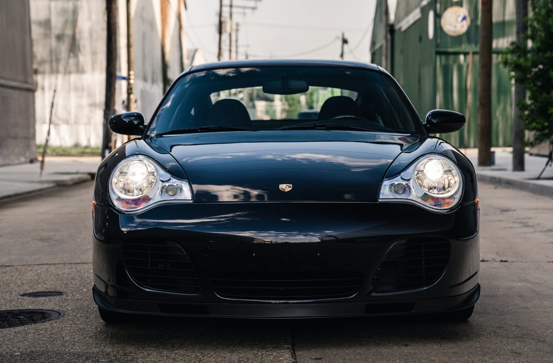 2002 Porsche 996 Turbo - Image 29 of 31