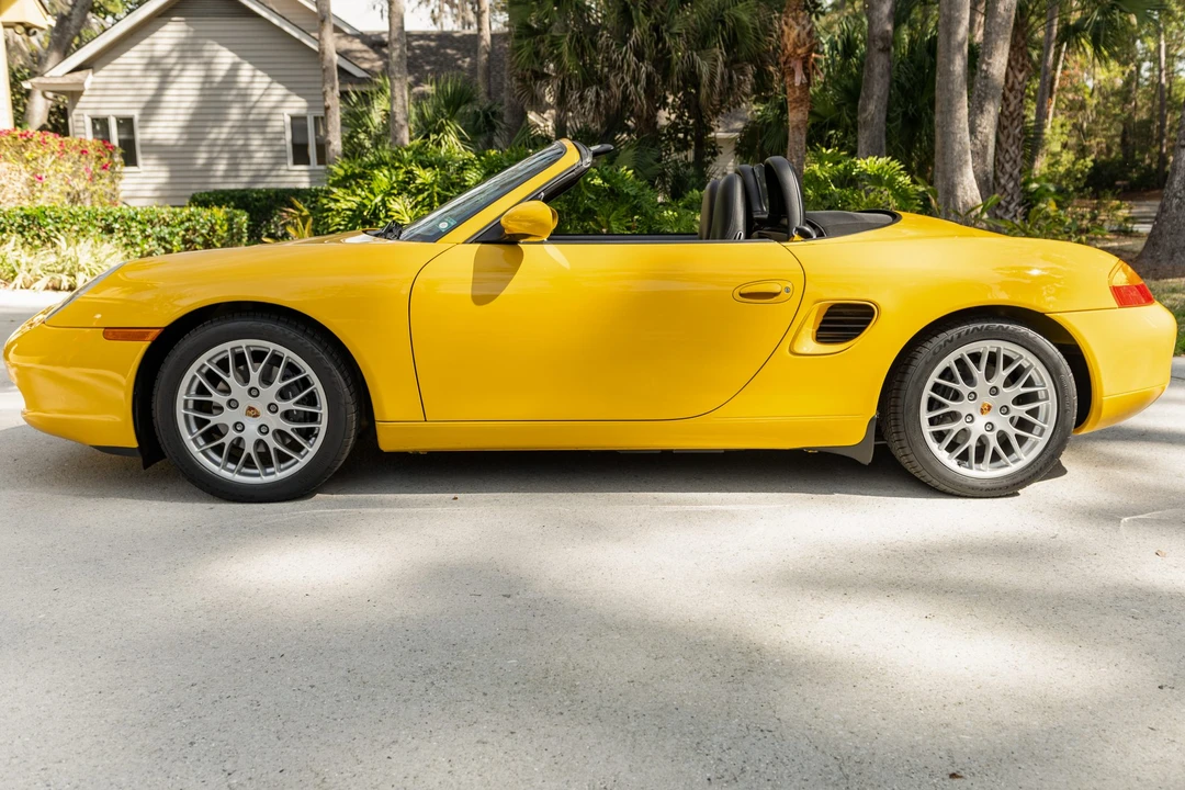 2002 Porsche 986 Boxster - Image 13 of 31