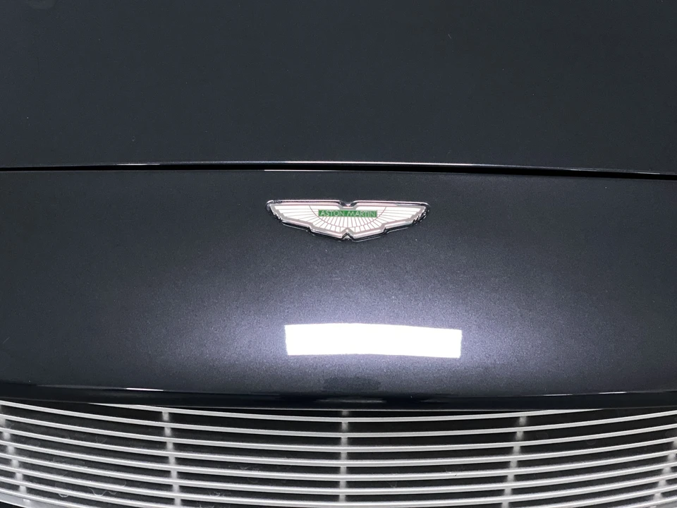 2003 Aston Martin Vanquish 1st Gen - Image 26 of 31