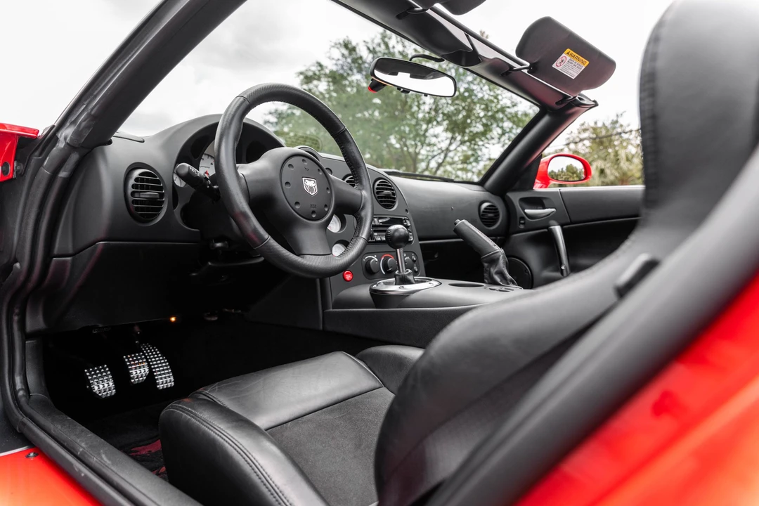 2003 Dodge Viper 3rd Gen - Image 30 of 31