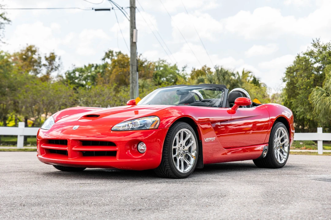 2003 Dodge Viper 3rd Gen - Image 2 of 31