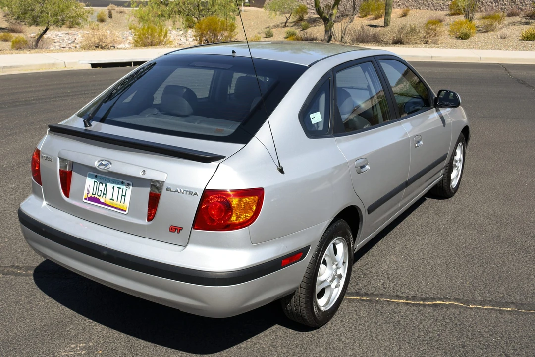 2003 Hyundai Elantra - Image 5 of 31