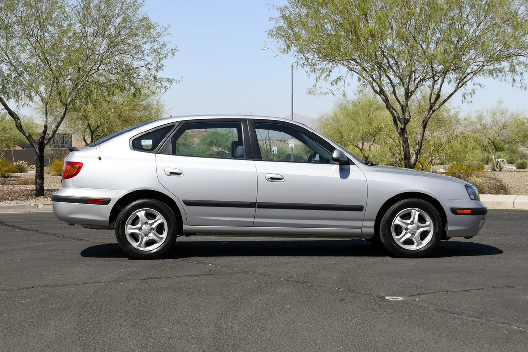 2003 Hyundai Elantra - Image 3 of 31