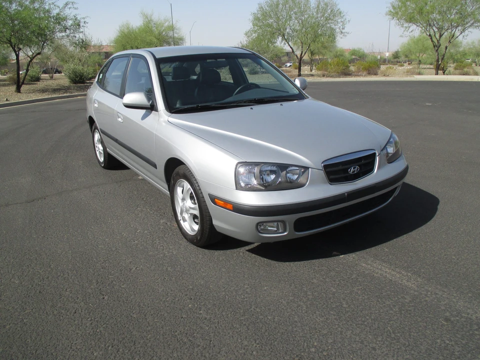 2003 Hyundai Elantra - Image 14 of 31