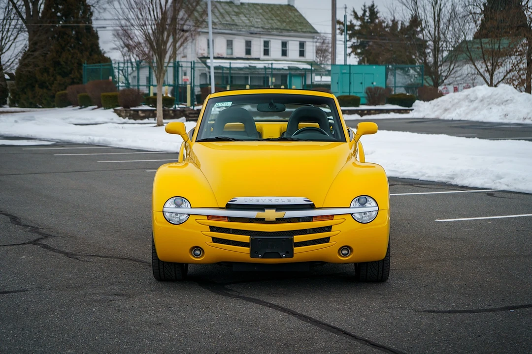 2004 Chevrolet SSR - Image 25 of 31