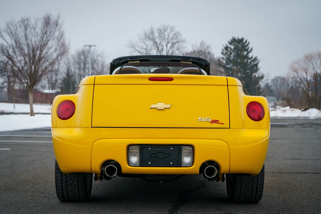 2004 Chevrolet SSR - Image 14 of 31