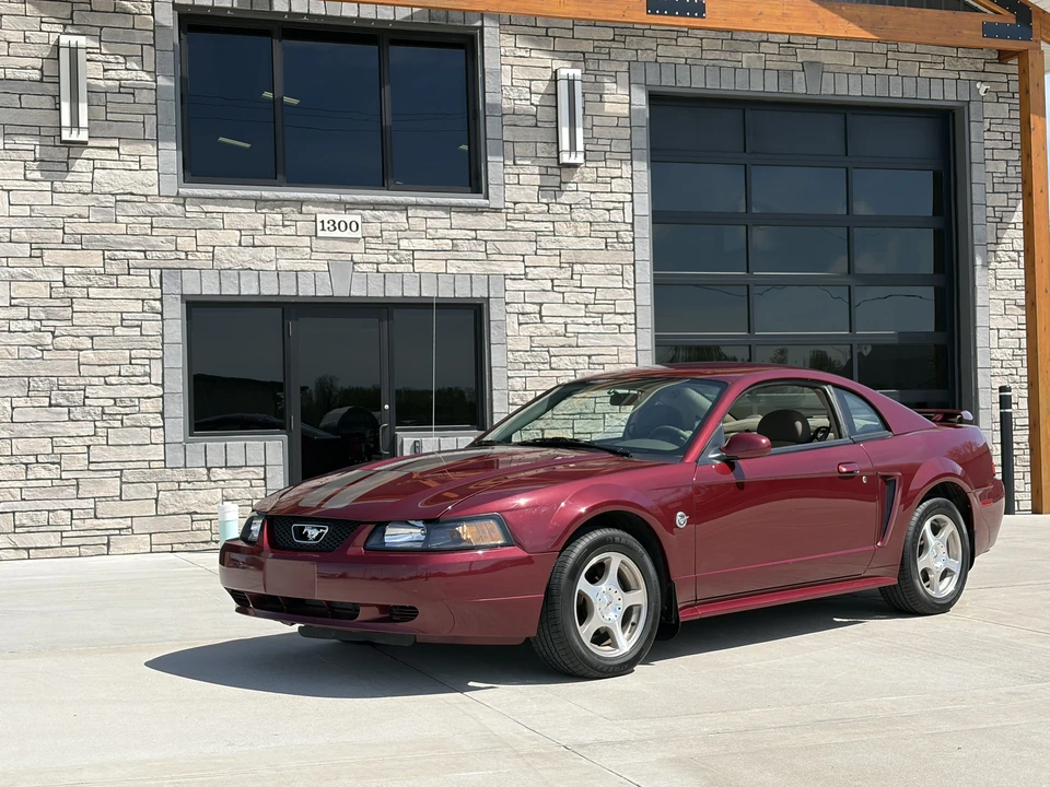 2004 Ford SN95 Mustang - Image 2 of 31