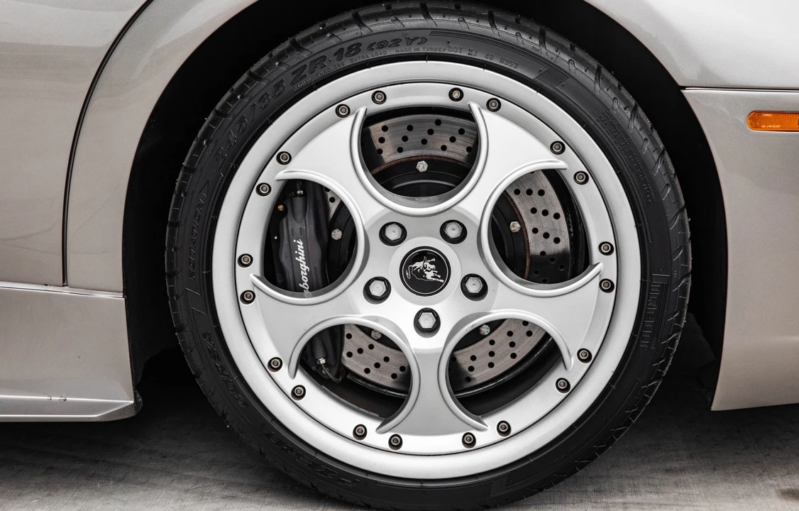 2004 Lamborghini Murcielago - Image 20 of 31