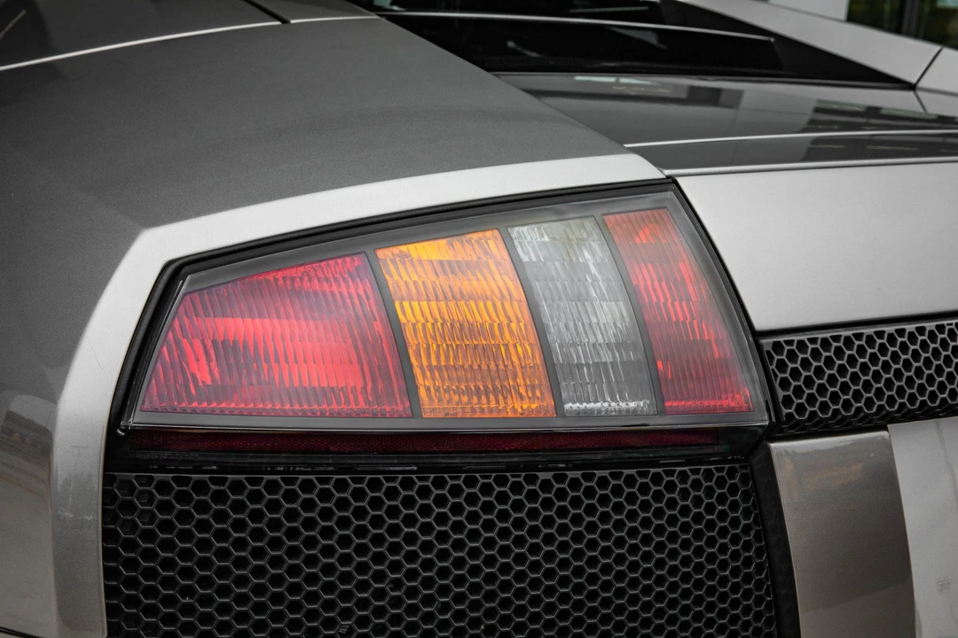2004 Lamborghini Murcielago - Image 13 of 31