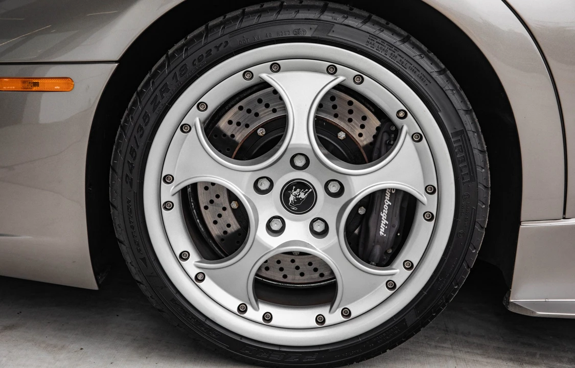 2004 Lamborghini Murcielago - Image 17 of 31