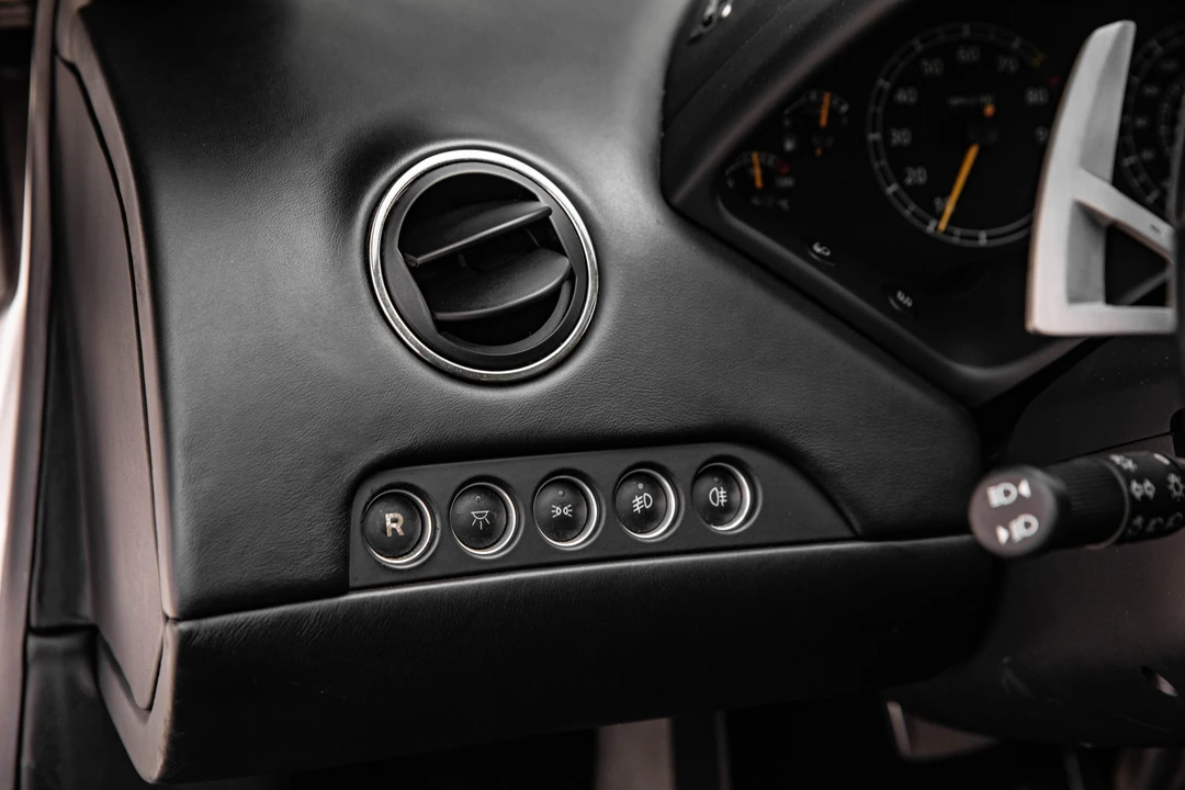 2004 Lamborghini Murcielago - Image 25 of 31