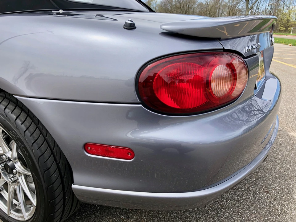 2004 Mazda NB Mazdaspeed MX-5 Miata - Image 10 of 31