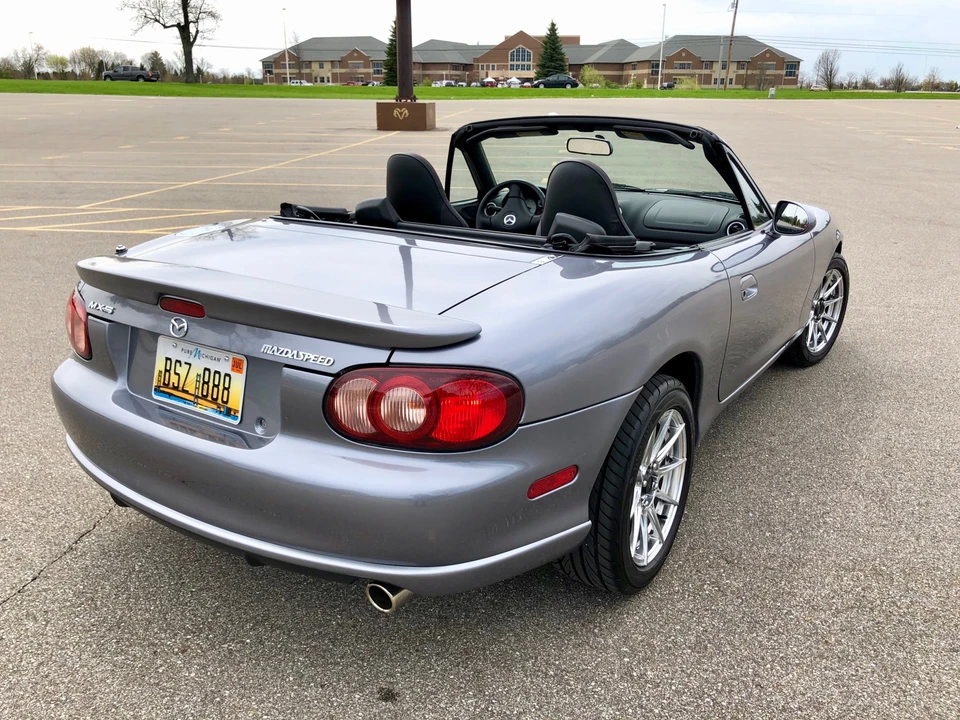 2004 Mazda NB Mazdaspeed MX-5 Miata - Image 8 of 31