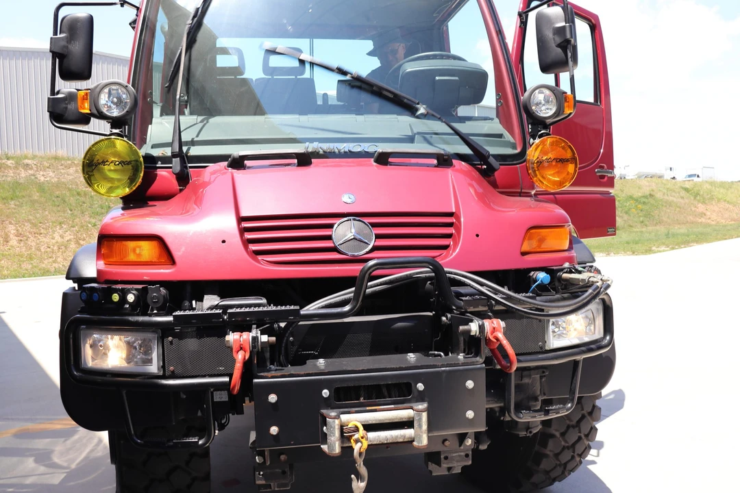2004 Mercedes-Benz Unimog - Image 23 of 31