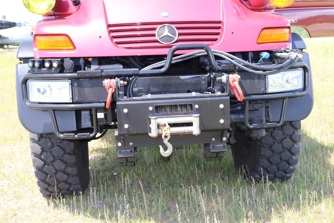 2004 Mercedes-Benz Unimog - Image 25 of 31
