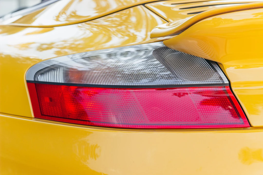 2004 Porsche 996 Turbo - Image 28 of 31