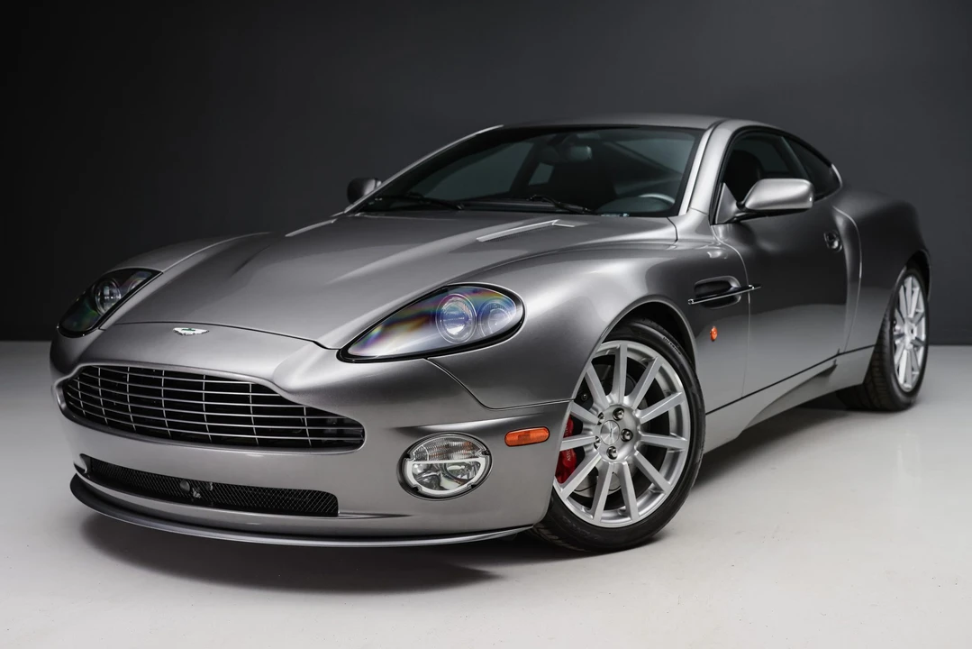 2005 Aston Martin Vanquish 1st Gen - Image 3 of 31