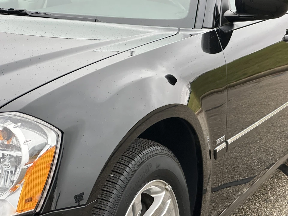 2005 Dodge Magnum 2nd Gen Wagon - Image 17 of 31