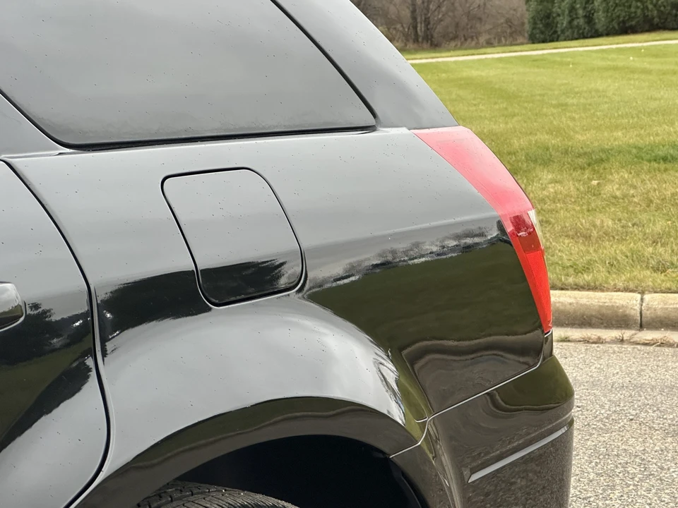 2005 Dodge Magnum 2nd Gen Wagon - Image 25 of 31