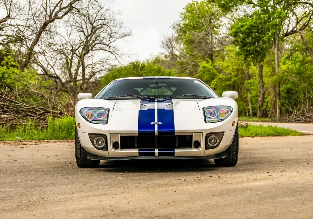 2005 Ford GT 1st Gen - Image 2 of 6